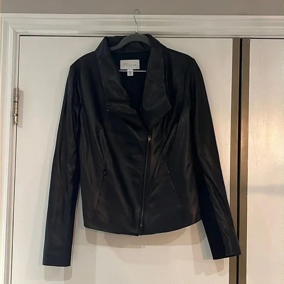 Motto Jacket - Picture 1 of 7